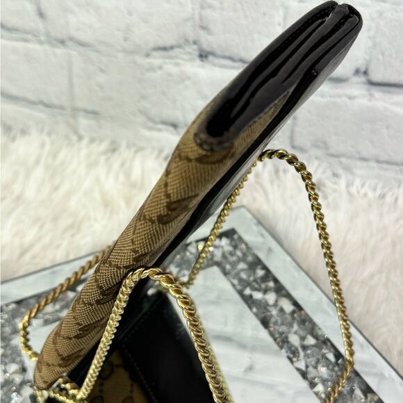 AUTHENTIC GUCCI Wallet - Picture 6 of 13